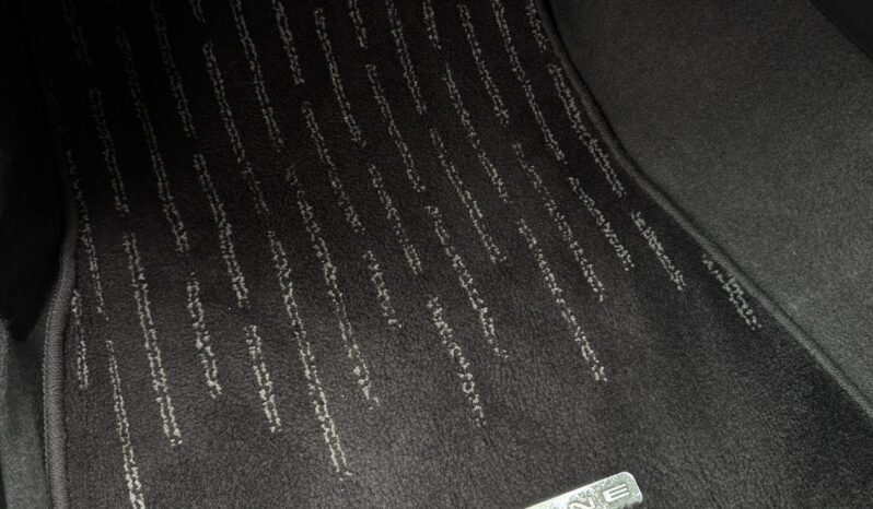 
								Nissan Skyline GT-T R34 full									