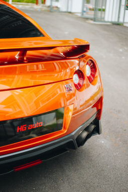 
										2017 Nissan GT-R Recaro Edition full									