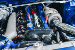 
										Nissan Stagea RB25 Manual full									