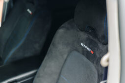 
										Nissan Stagea RB25 Manual full									