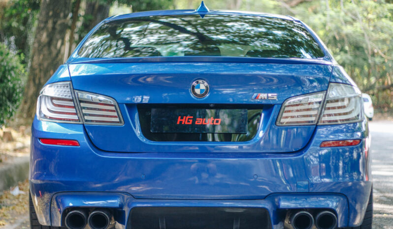 
								2011 BMW M5 F10 full									