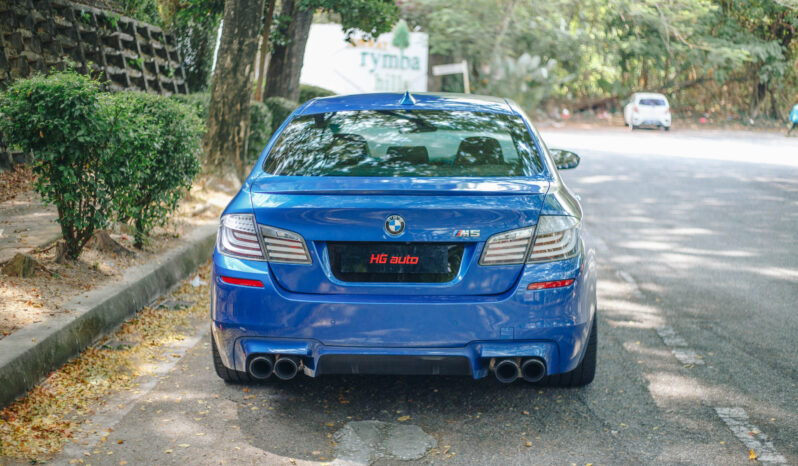 
								2011 BMW M5 F10 full									