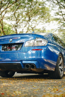 
										2011 BMW M5 F10 full									