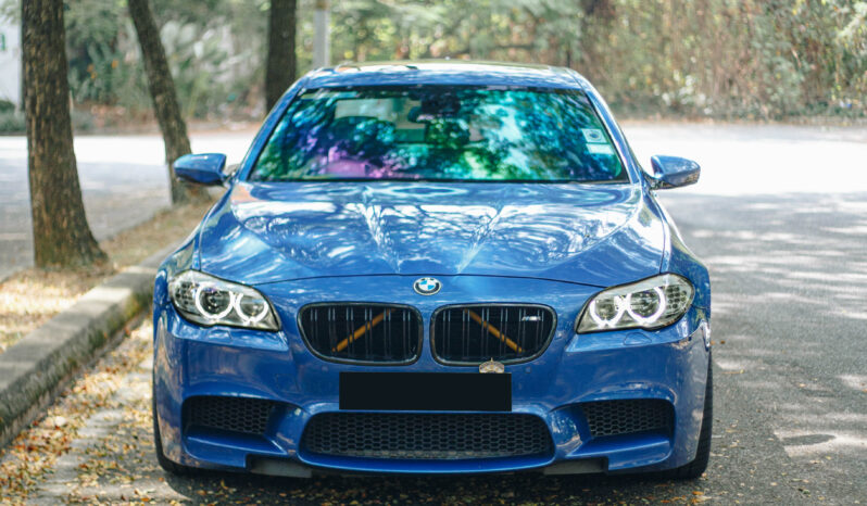
								2011 BMW M5 F10 full									