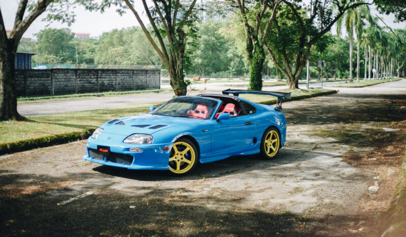 
								Toyota Supra MK4 Targa Top full									