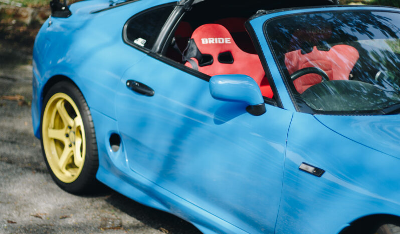 
								Toyota Supra MK4 Targa Top full									