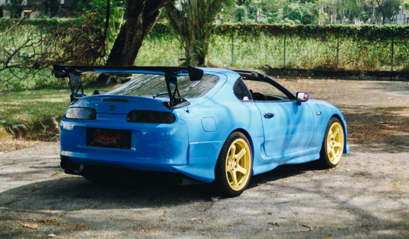 
								Toyota Supra MK4 Targa Top full									