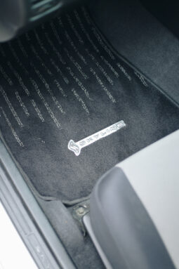 
										Nissan Skyline GT-T R34 full									