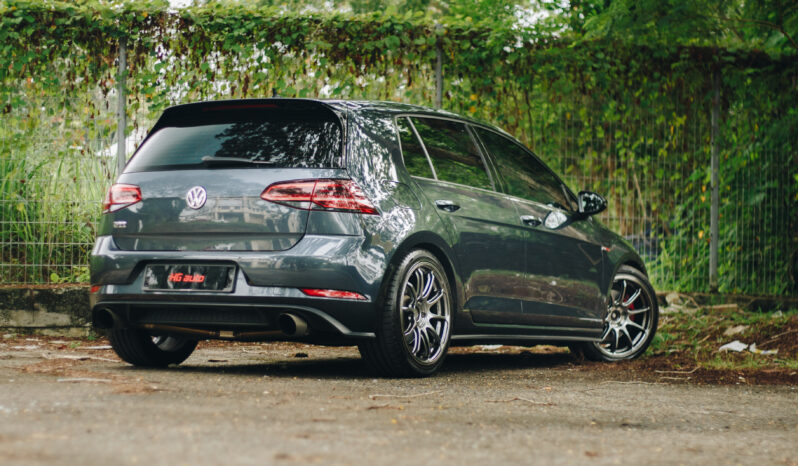 
								2019 Volkswagen Golf GTi MK7.5 (Local Malaysia Unit) full									