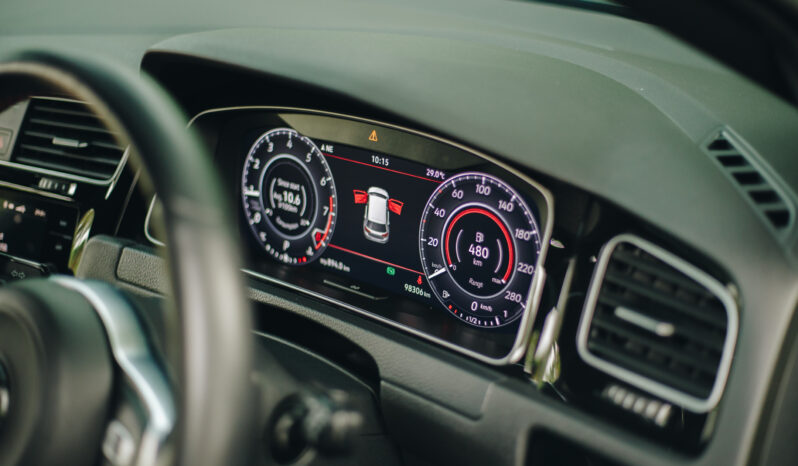 
								2019 Volkswagen Golf GTi MK7.5 (Local Malaysia Unit) full									