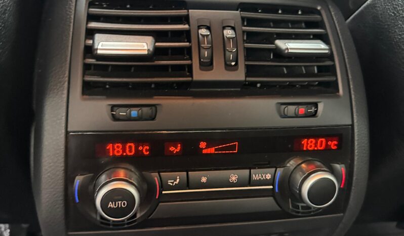 
								2011 BMW M5 F10 full									