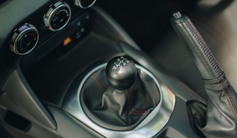 
								2018 Mazda MX5 1.5 Manual Soft top full									